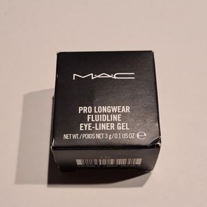 Mac fluidline eye liner